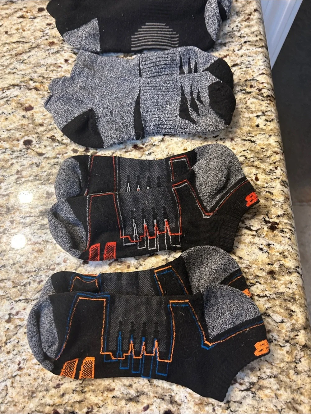 Men's Low-Cut Performance Socks - Black & Gray with Orange/Blue Accents-set of 4